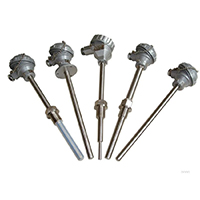 UT105數(shù)字萬用表